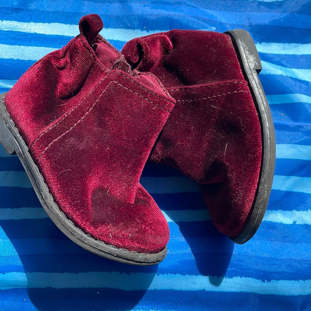 Gap baby size 5 fashion boots